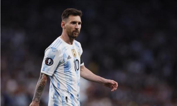 新雪季开启！滑雪场机票酒店预订翻倍增长，“冰雪”概念股连迎涨停